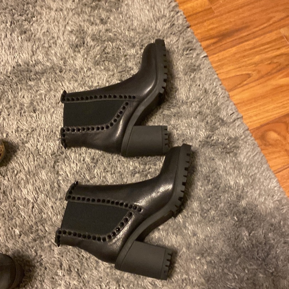 Jessica Simpson Demmie black bootd - Picture 5 of 5